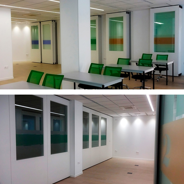 ¿Se pueden ocultar los paneles cuando se abre un tabique móvil?