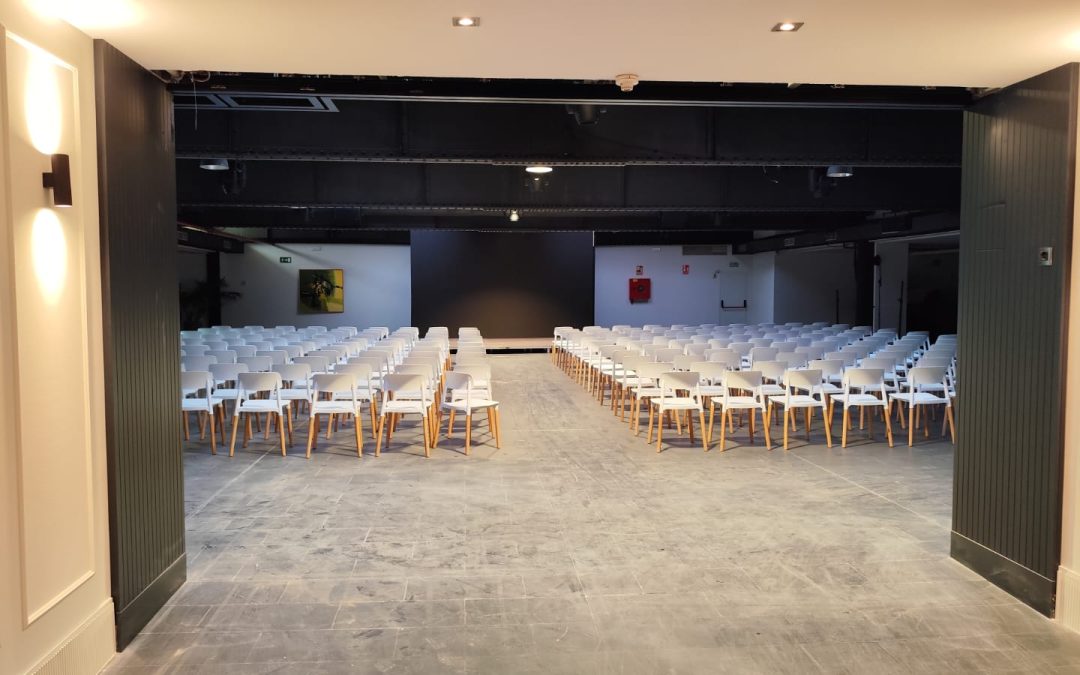 Paredes móviles vs tabiques móviles: diferencias reales y cómo elegir bien